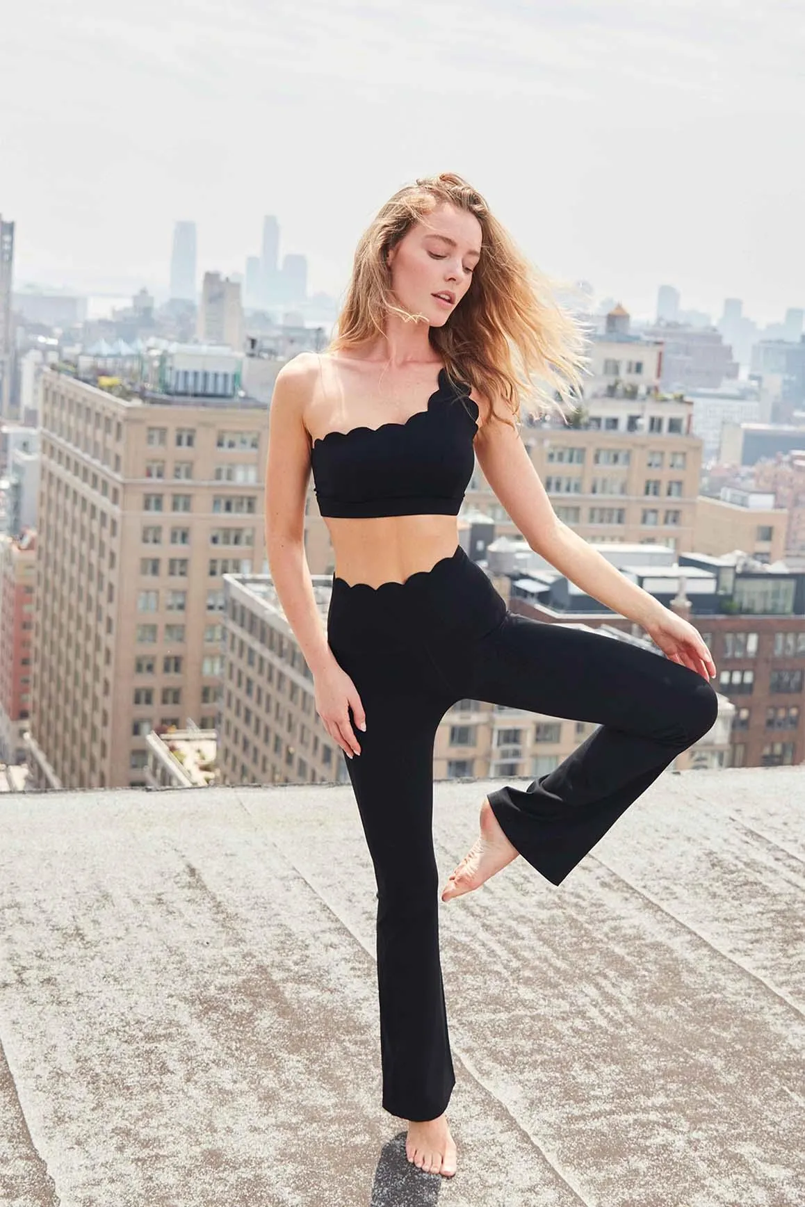 High-Waist Flare Legging